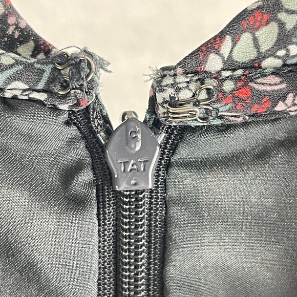 LOFT Outlet Gray Floral Print Tie Neck Dress Womens Sleeveless Chiffon Size 14 - Picture 9 of 10